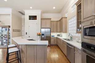 9249 Buffalo Speedway, Houston, TX 77025 - Photo 10