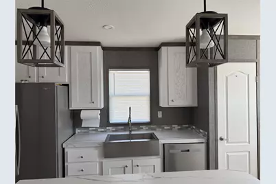 421 Bower Lane, Conroe, TX 77303 - Photo 6