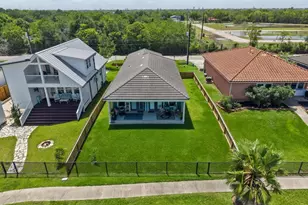 639 29th St, San Leon, TX 77539 - Photo 34