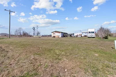 5615 Road 3550, Cleveland, TX 77327 - Photo 4