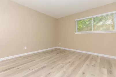 9707 N Timberside Drive #3--R, Houston, TX 77025 - Photo 8