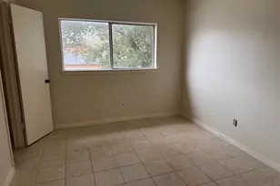 8339 E Ridge Dr, Houston, TX 77040 - Photo 16