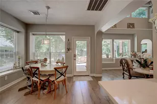 8792 Sunset Heights Ln, Conroe, TX 77302 - Photo 14
