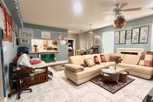 10538 Huntington View Dr, Houston, TX 77099 - Photo 8