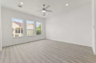 256 Capetown Way, Conroe, TX 77356 - Photo 10