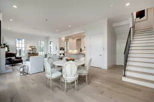 111 Wellington Row Rd, Houston, TX 77024 - Photo 4