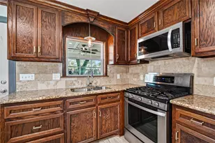 7623 McHenry St, Houston, TX 77087 - Photo 14