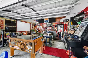 10309 Ivyridge Rd, Houston, TX 77043 - Photo 16