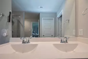 3923 Hawaiian Ct, Baytown, TX 77521 - Photo 22