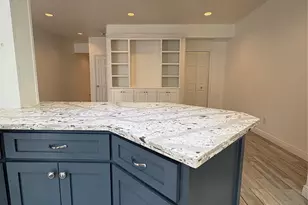 12625 Memorial Dr, Houston, TX 77024 - Photo 14