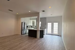 12625 Memorial Dr, Houston, TX 77024 - Photo 10
