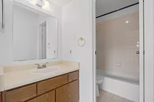 2750 Holly Hall St, Houston, TX 77054 - Photo 20