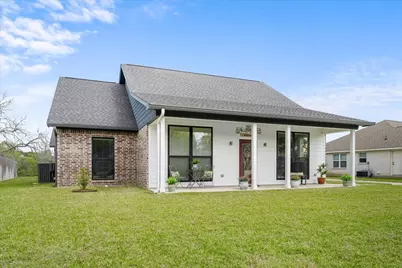1207 Pecan Street, Brenham, TX 77833 - Photo 2