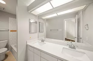 4144 Greystone Way, Sugar Land, TX 77479 - Photo 12