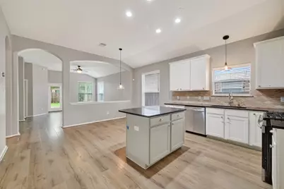 6431 Applewood Forest Drive, Katy, TX 77494 - Photo 8
