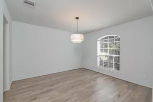 7206 Avon Park Ln, Houston, TX 77083 - Photo 10