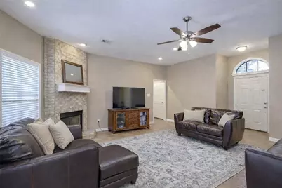 403 N N Coulter Drive, Bryan, TX 77803 - Photo 2