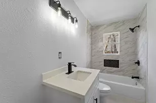 8030 Record St, Houston, TX 77028 - Photo 12