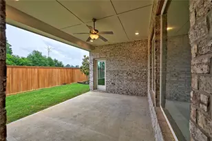 29622 Conifer St, Tomball, TX 77375 - Photo 32