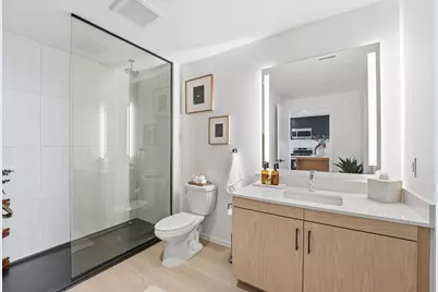5501 La Branch Street #2105, Houston, TX 77004 - Photo 18