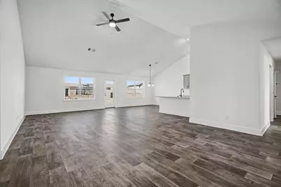 720 Greystone Lane, Angleton, TX 77515 - Photo 4