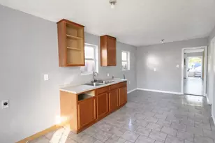 2919 Staples St, Houston, TX 77026 - Photo 2