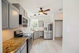 2402 Intrepid Way, League City, TX 77573 - Photo 24