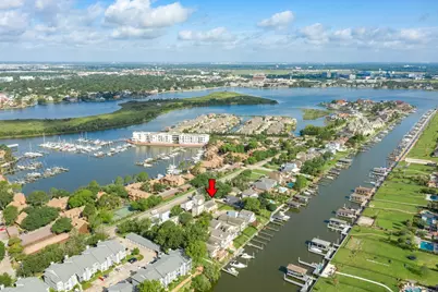 2402 Intrepid Way, League City, TX 77573 - Photo 6