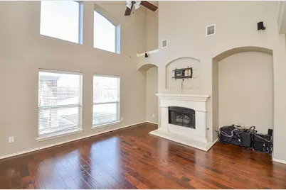 1402 Sullivan Springs Drive, Katy, TX 77494 - Photo 8