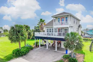 13950 Pirates Beach Blvd, Galveston, TX 77554 - Photo 2