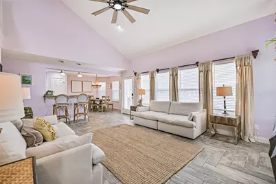 13950 Pirates Beach Boulevard, Galveston, TX 77554 - Photo 10