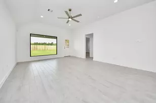 1004 Golden Glow Path, Magnolia, TX 77355 - Photo 20