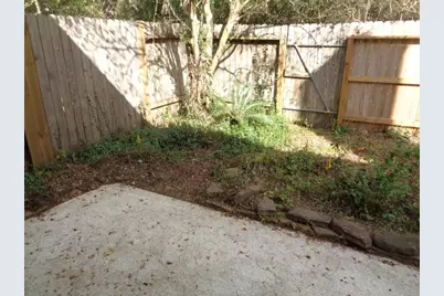 90 N Valley Oaks Circle, The Woodlands, TX 77382 - Photo 22