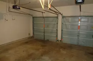 90 N Valley Oaks Cir, The Woodlands, TX 77382 - Photo 20