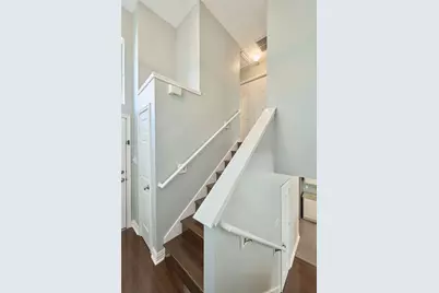 39 N Walden Elms Circle, The Woodlands, TX 77382 - Photo 10