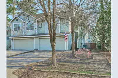 39 N Walden Elms Circle, The Woodlands, TX 77382 - Photo 2