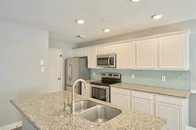 39 N Walden Elms Circle, The Woodlands, TX 77382 - Photo 22