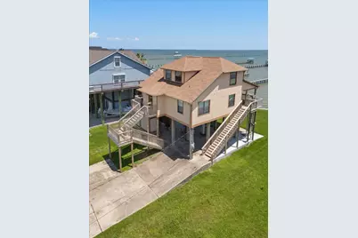 5212 Bayside Drive, Baytown, TX 77523 - Photo 2