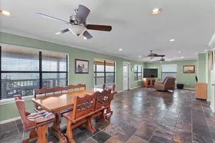 5212 Bayside Dr, Baytown, TX 77523 - Photo 18