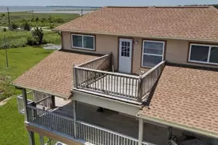 5212 Bayside Dr, Baytown, TX 77523 - Photo 2
