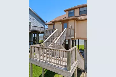 5212 Bayside Drive, Baytown, TX 77523 - Photo 10