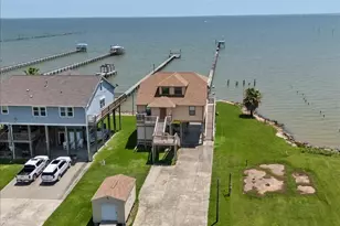 5212 Bayside Dr, Baytown, TX 77523 - Photo 4