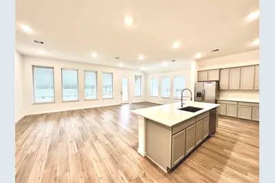 18330 Tiger Flowers Drive, Conroe, TX 77302 - Photo 4