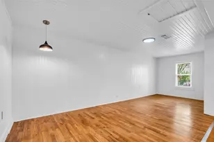 807 Fisher St, Houston, TX 77018 - Photo 10