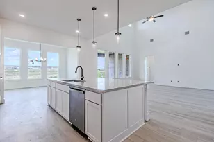 153 Peninsula Pt Dr, Montgomery, TX 77356 - Photo 14