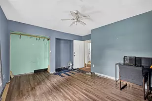 14031 Villagrove Dr, Houston, TX 77049 - Photo 10