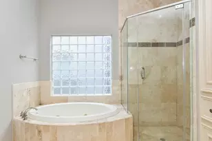 717 Welch St, Houston, TX 77006 - Photo 22