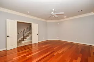 717 Welch St, Houston, TX 77006 - Photo 28