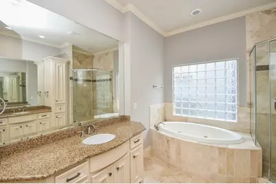 717 Welch Street, Houston, TX 77006 - Photo 20