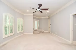 717 Welch St, Houston, TX 77006 - Photo 18